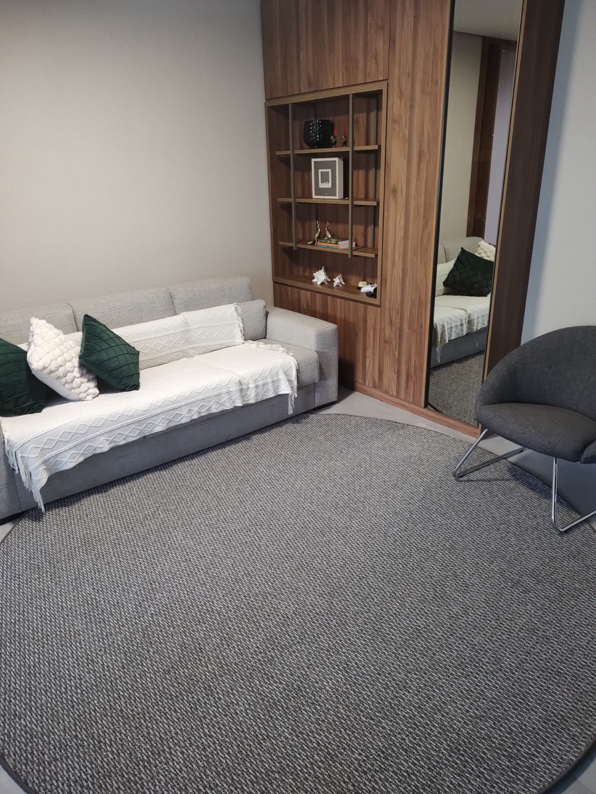 WhatsApp Image 2025-12-05 at 17.17.12 (1)